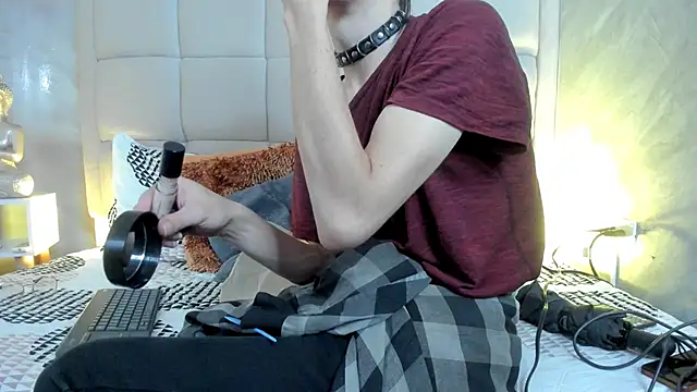 Hecatee 77 online show from 02/20/26, 07:58