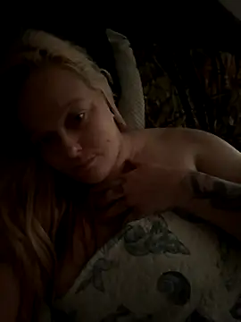 Cumslutsnowbunnie69 online show from 10/13/25, 02:55