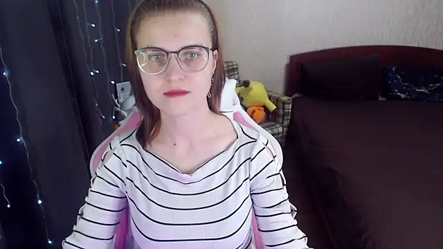 MissBrightShine online show from 02/05/25, 03:52