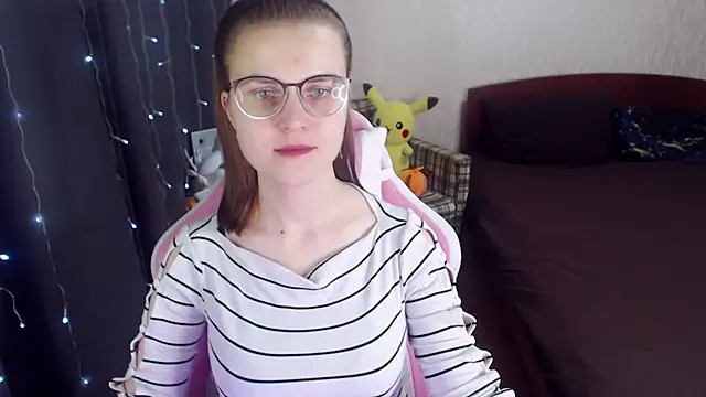 MissBrightShine online show from 02/06/25, 12:48