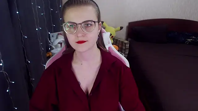 MissBrightShine online show from 02/13/25, 12:54