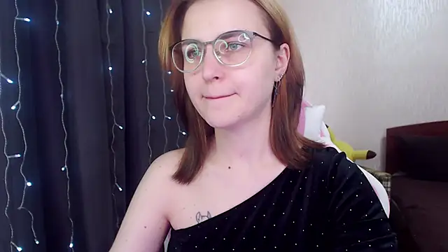 MissBrightShine online show from 02/15/25, 10:00