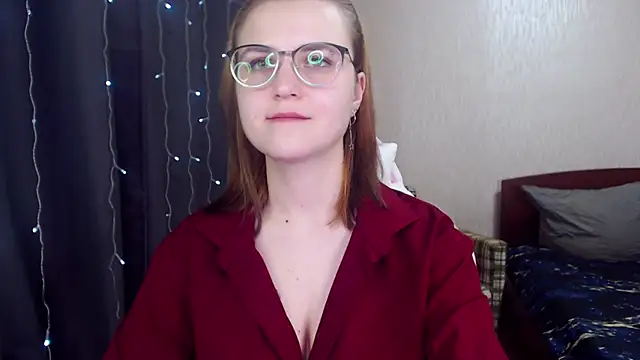 MissBrightShine online show from 02/16/25, 04:21