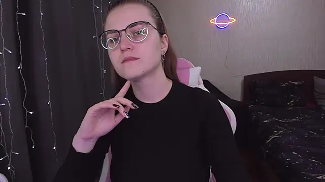 MissBrightShine online show from 03/06/25, 10:09