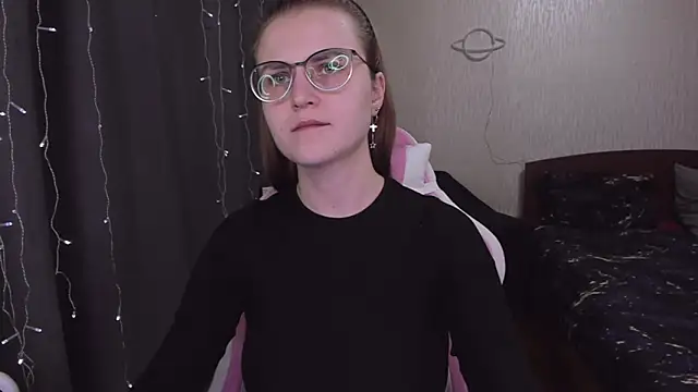 MissBrightShine online show from 03/06/25, 01:14