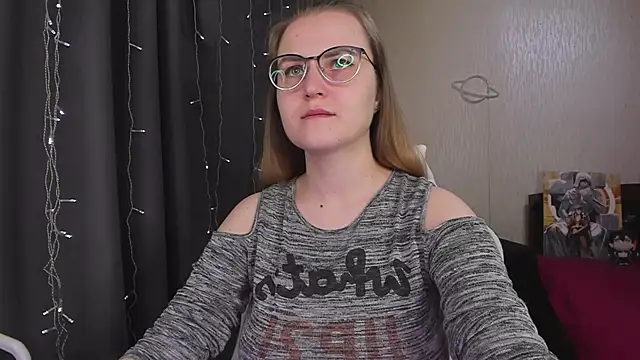 MissBrightShine online show from 02/11/26, 10:42