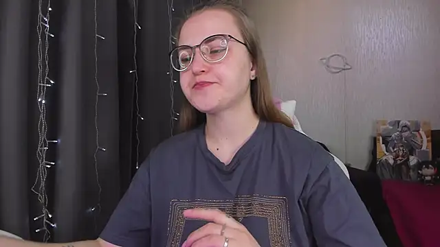 MissBrightShine online show from 02/25/26, 11:42