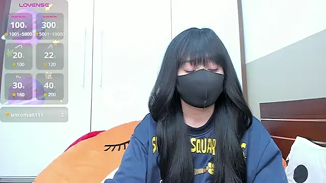 alonelove   online show from 03/05/25, 06:12