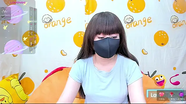 alonelove   online show from 11/26/25, 02:23