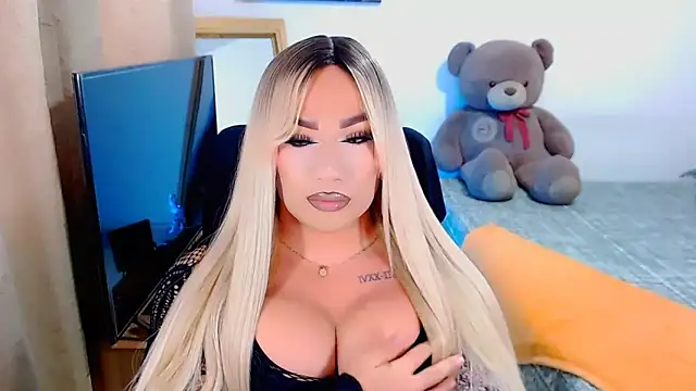 9InchsPunisherXXX online show from 12/13/24, 09:30