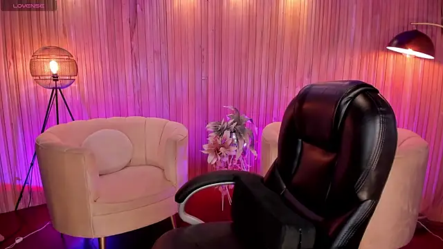 LisaMonroe  online show from 03/01/25, 12:12