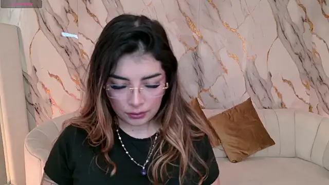 LisaMonroe  online show from 12/02/25, 11:59