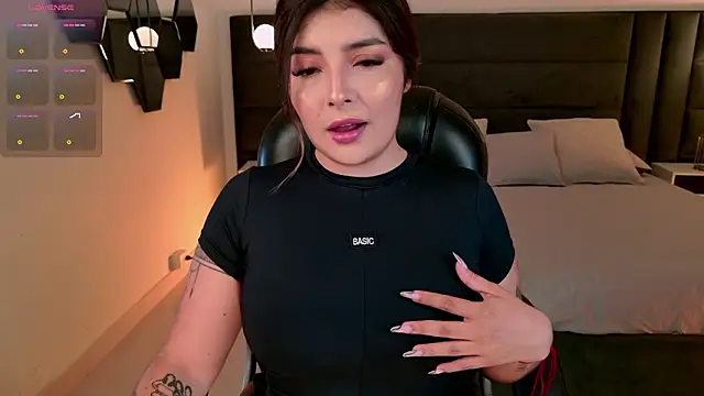 LisaMonroe  online show from 04/01/26, 07:44