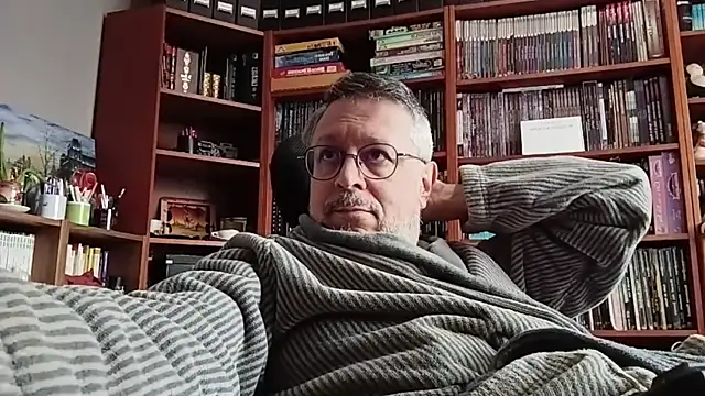 Mandra is a whore online show from 11/22/25, 10:25