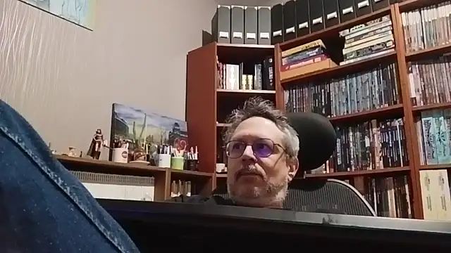 Mandra is a whore online show from 01/05/26, 05:27