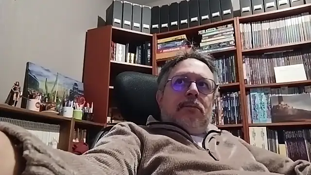 Mandra is a whore online show from 01/10/26, 07:59