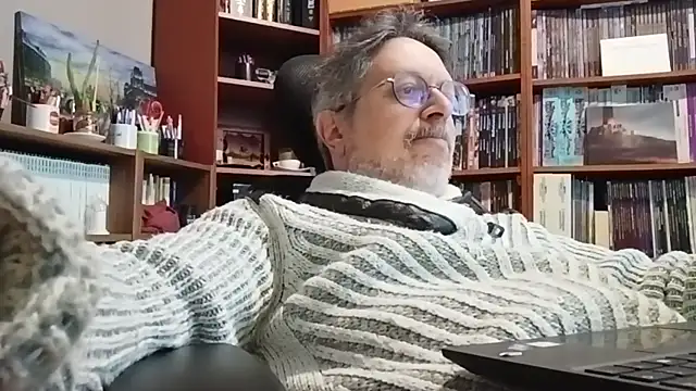 Mandra is a whore online show from 01/15/26, 03:49