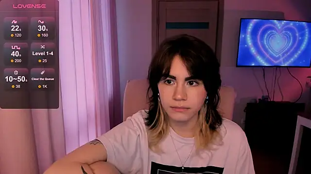 Snapshot of _selectrra chatting on 01/21/25, 11:35 selectrra online show from 01/21/25, 11:35