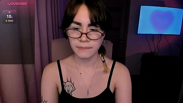 Snapshot of _selectrra chatting on 01/29/25, 02:10 selectrra online show from 01/29/25, 02:10