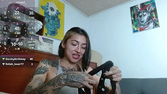 ZoeBakers  online show from 03/12/25, 03:02