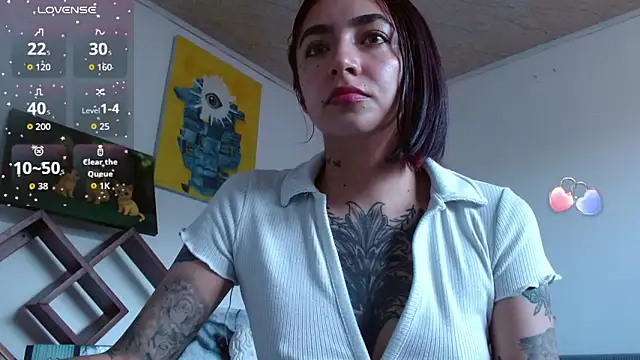 ZoeBakers  online show from 11/11/25, 03:12