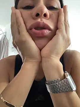 dominantandsubmissiveshow online show from 11/15/25, 08:27