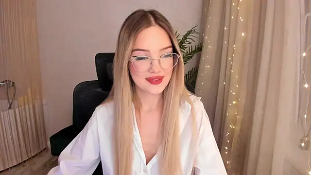 FloweryLove 1 online show from 01/29/25, 03:37