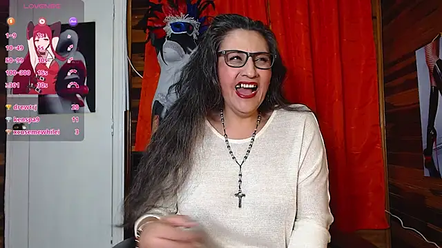 Snapshot of merlyna_goldens chatting on 02/11/25, 06:08 merlyna goldens online show from 02/11/25, 06:08