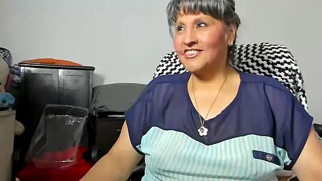 merlyna goldens online show from 07/09/26, 05:00