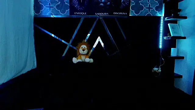 Zoe olsen online show from 02/18/26, 03:46