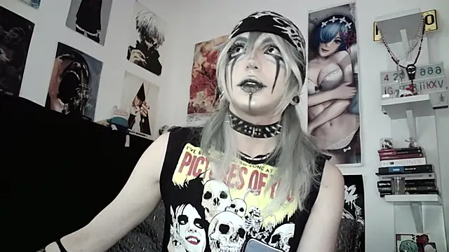 kiiler queen online show from 05/26/26, 06:15