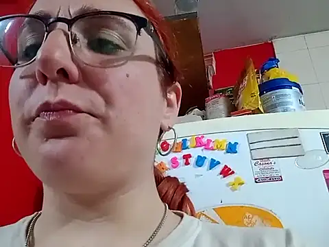 Snapshot of black_lady731 chatting on 11/07/25, 02:33 black lady731 online show from 11/07/25, 02:33