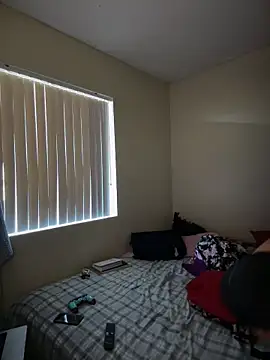 PeterGrandee online show from 11/26/25, 08:43