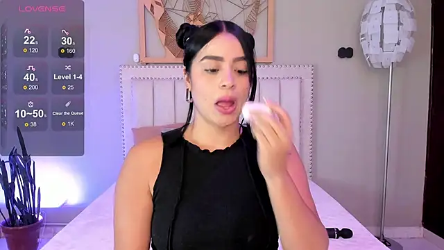 Paula Desousa online show from 03/03/26, 05:08