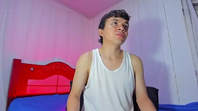 Snapshot of Lucaas_King chatting on 09/30/25, 08:03 Lucaas King online show from 09/30/25, 08:03