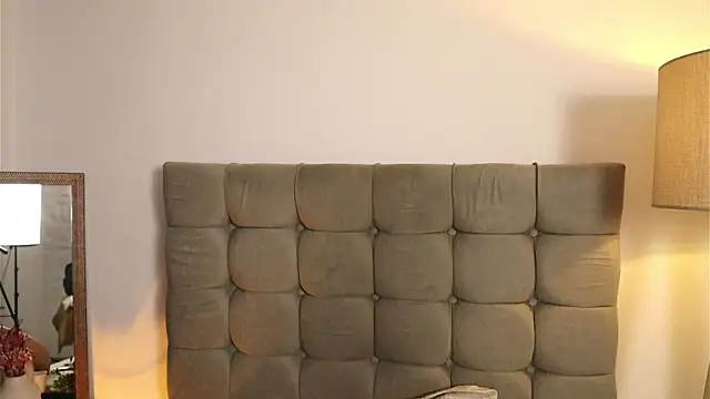 alix bay online show from 02/10/25, 08:10