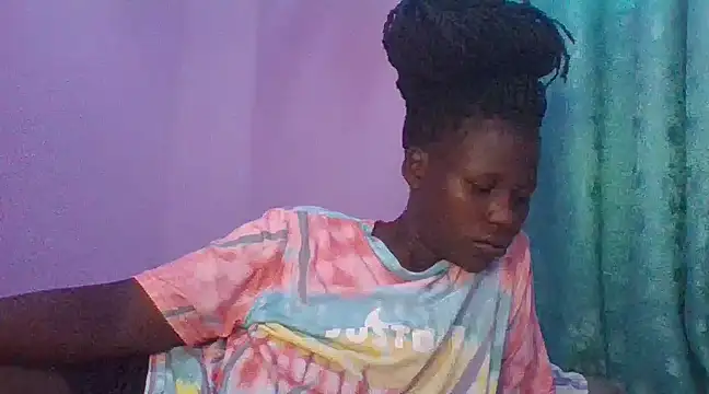 prettychic5 online show from 03/07/25, 05:51