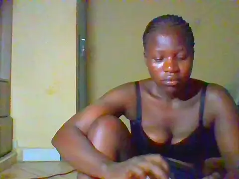 prettychic5 online show from 03/28/26, 04:06