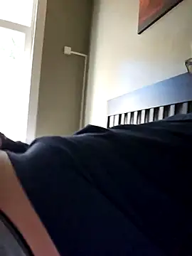 adriaan1975 online show from 09/28/25, 09:58