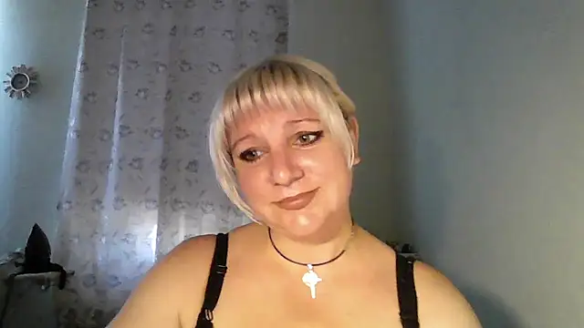 MeilomaWesa online show from 09/23/25, 06:38