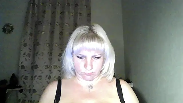 MeilomaWesa online show from 10/28/25, 02:31