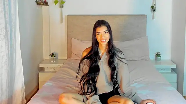 katt pelaez online show from 02/01/26, 03:05