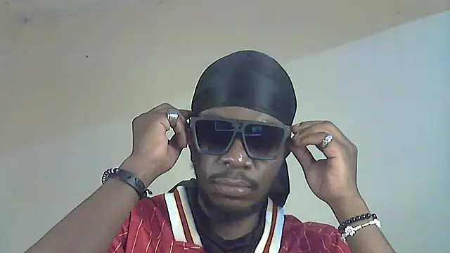 BIGDICKMULLAH online show from 09/17/25, 10:22