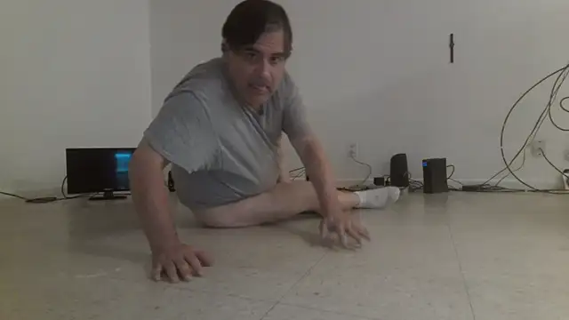 Snapshot of Peachestabby147 chatting on 10/10/25, 01:48 Peachestabby147 online show from 10/10/25, 01:48