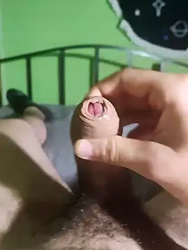 andrebon201 online show from 01/04/25, 06:41