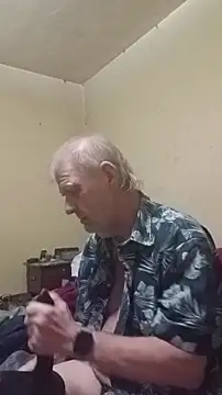 cmagic9 online show from 04/08/26, 05:13