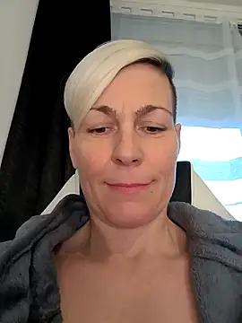 DarleenHot online show from 12/17/24, 02:44