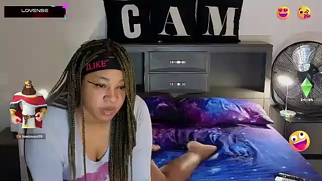 Snapshot of temptressbeauty24 chatting on 03/09/25, 08:31 temptressbeauty24 online show from 03/09/25, 08:31