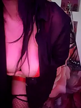 Zeina2024 online show from 12/21/25, 09:22