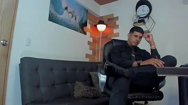 Snapshot of vincen_jose chatting on 12/13/24, 02:10 vincen jose online show from 12/13/24, 02:10